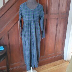 Vintage Woolrich Womens Plaid Maxi Dress With Button Front & Long Sleeves
